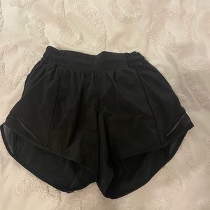 Lululemon black hotty hots